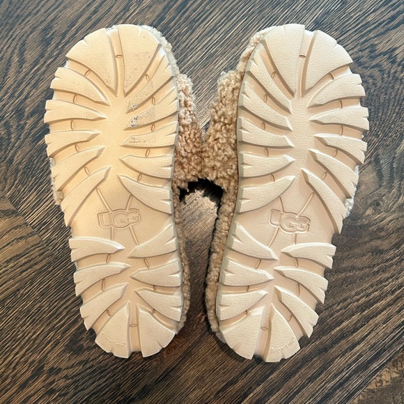 UGG cozy slippers - Picture 2 of 2